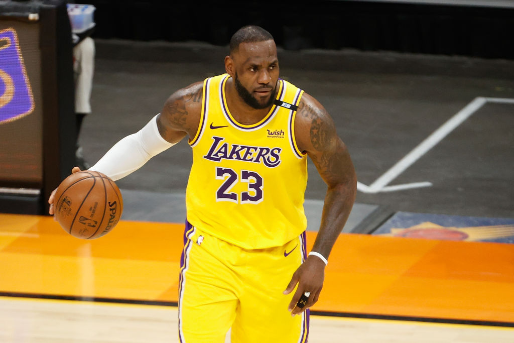 The Switch is On: LeBron James to Change Los Angeles Lakers Jersey From