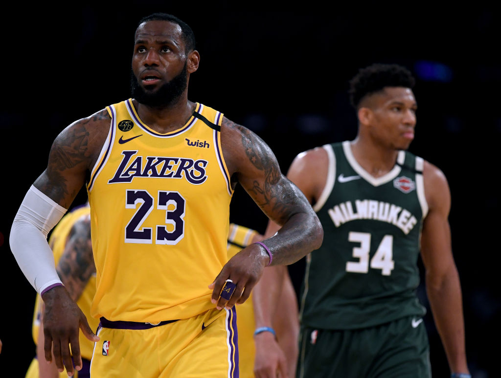 2021-22-nba-schedule-lakers-nets-bucks-warriors-take-center-stage